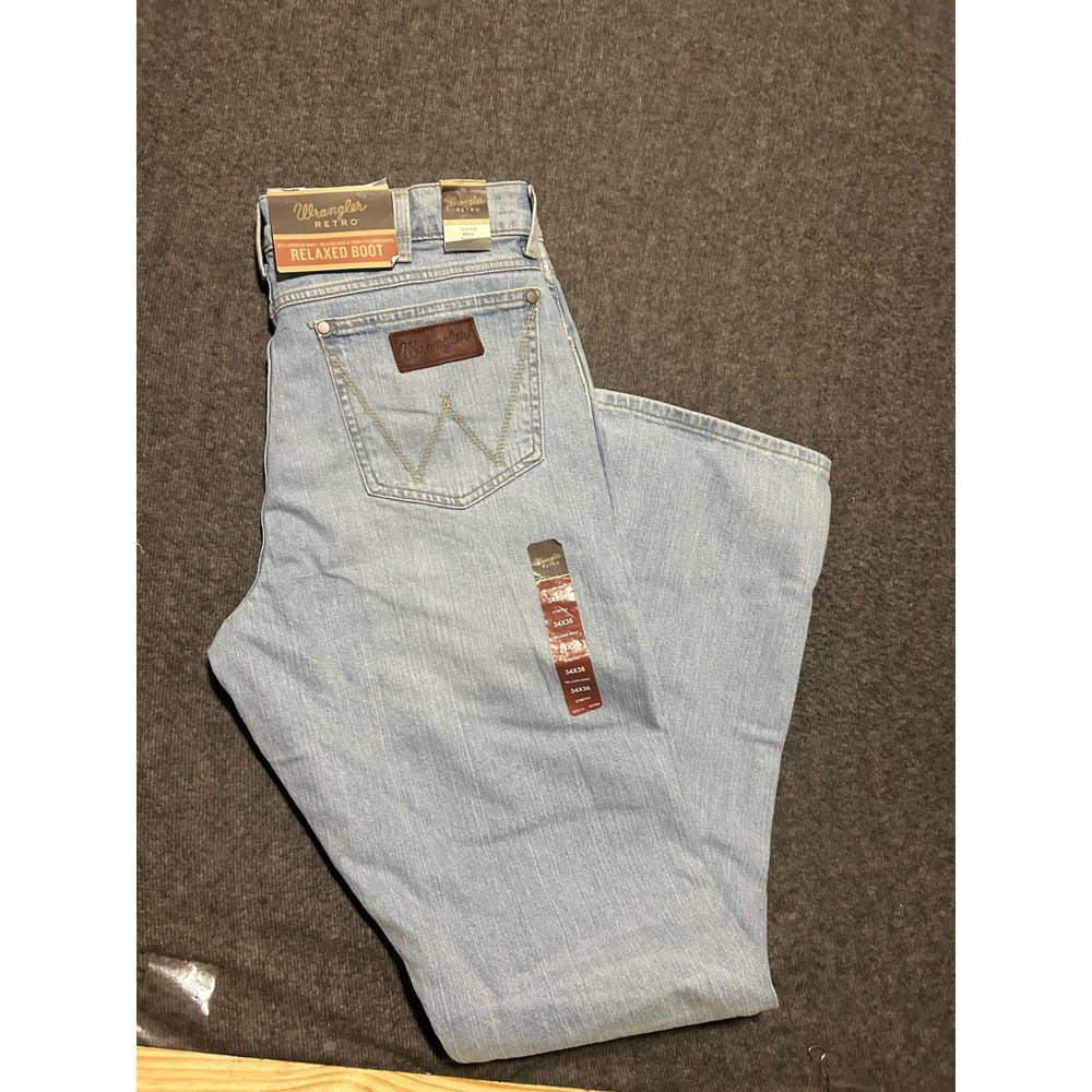 Wrangler retro Fit relaxed bootcut jeans 36X36 (tag 34X36) light wash cowboy